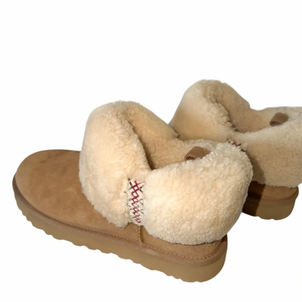 UGG classic ultra