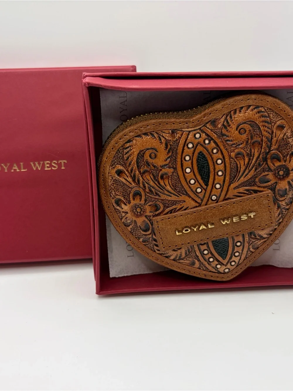 Heart-Shaped Tooled Leather Coin & Card Holder - Brown