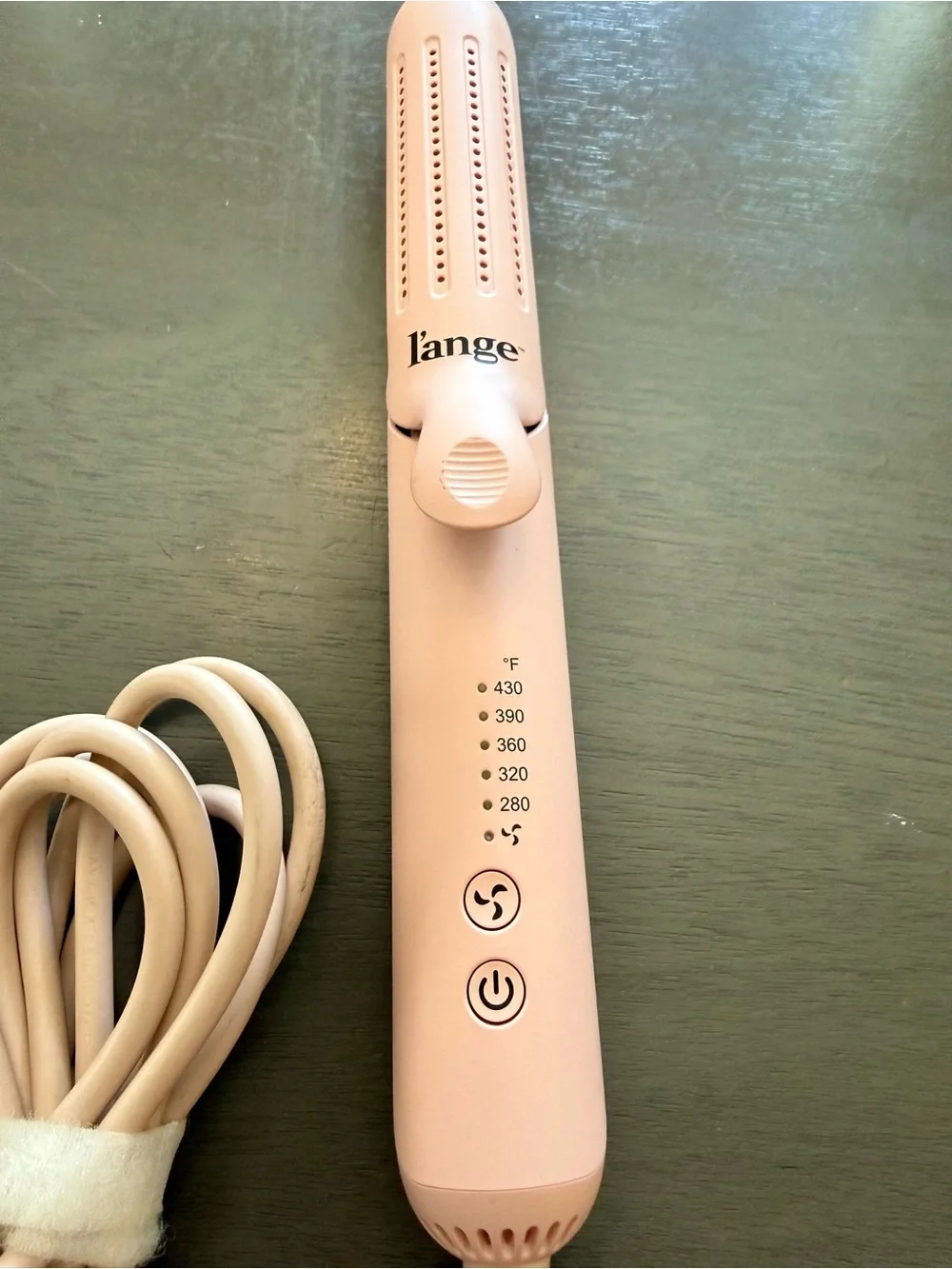 Lange corded styling