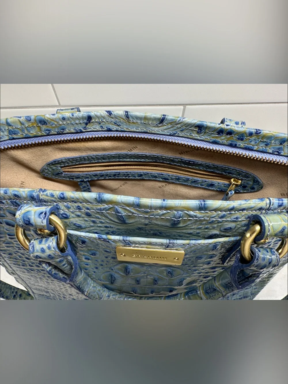 N/A croc embossed