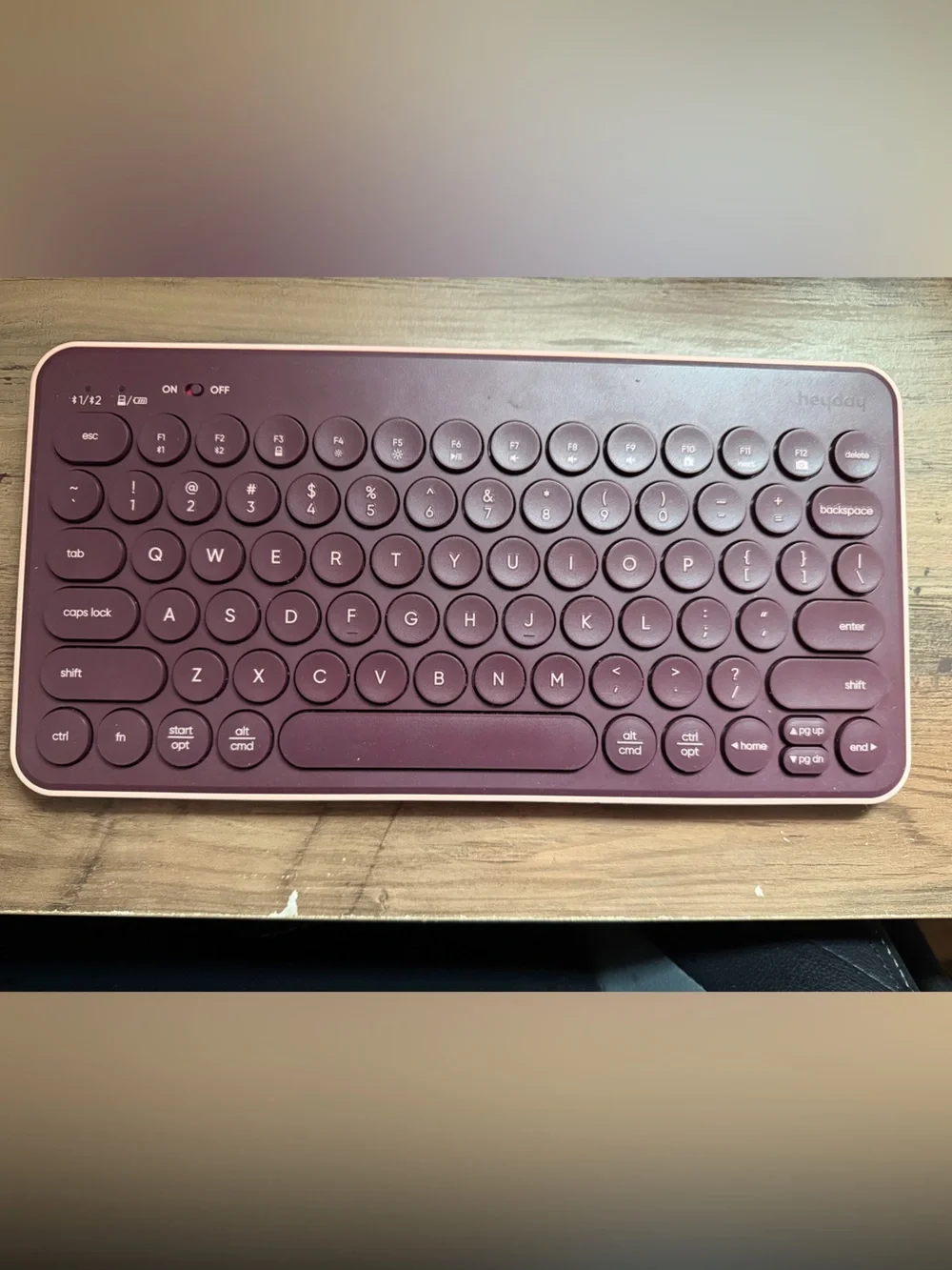 heyday Plum Wireless Round-Key Keyboard with Pink Trim