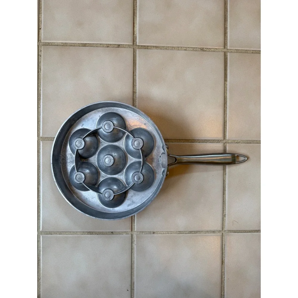 Nordic Ware brand name