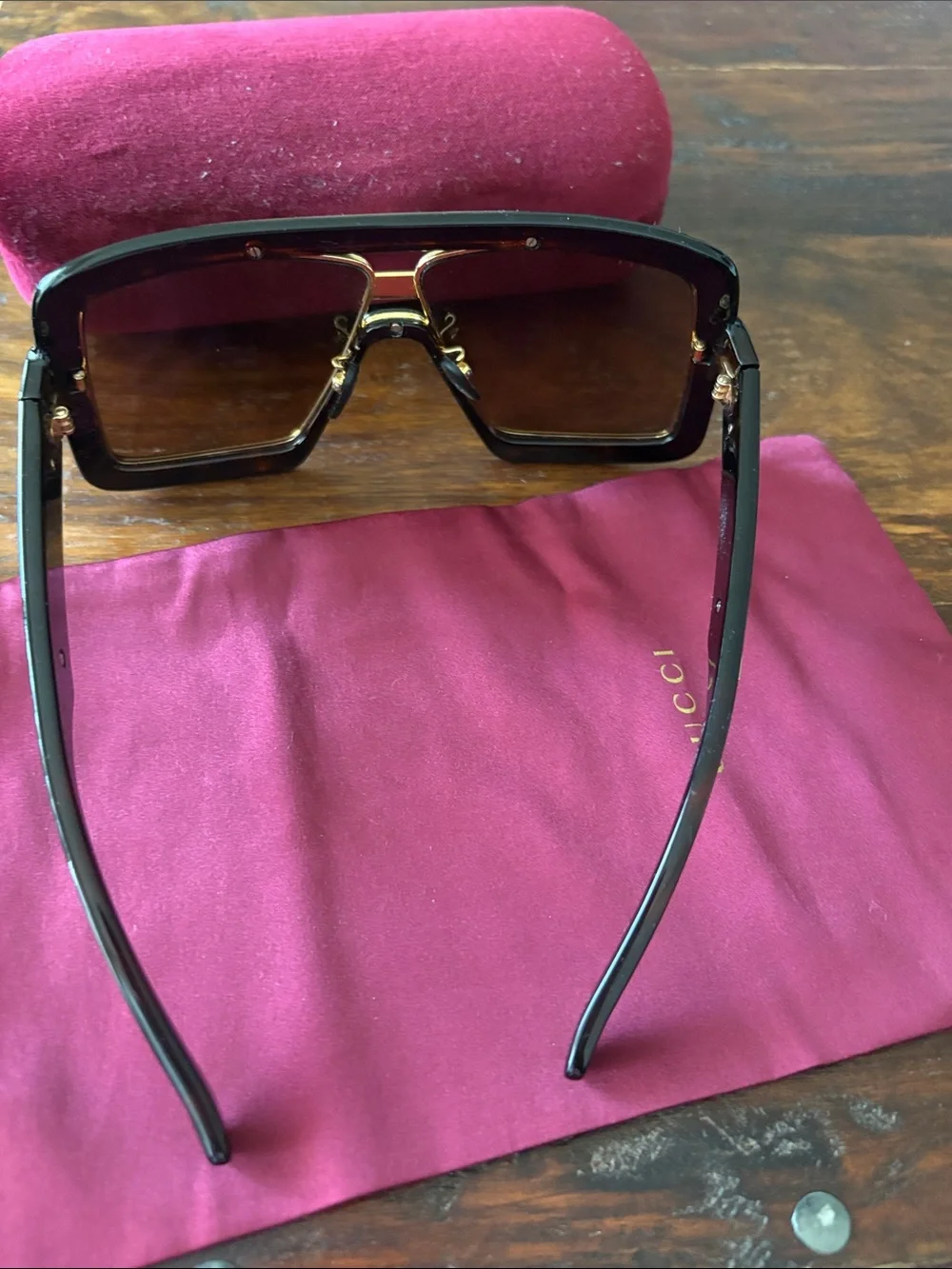 Gucci Oversize Tortoiseshell Frame Sunglasses with Gold Accents - Brown Lenses