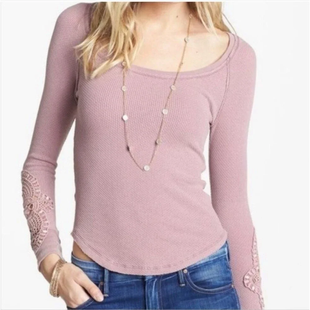 🍒EUC🍒 FREE PEOPLE SYNERGY THERMAL CUFF