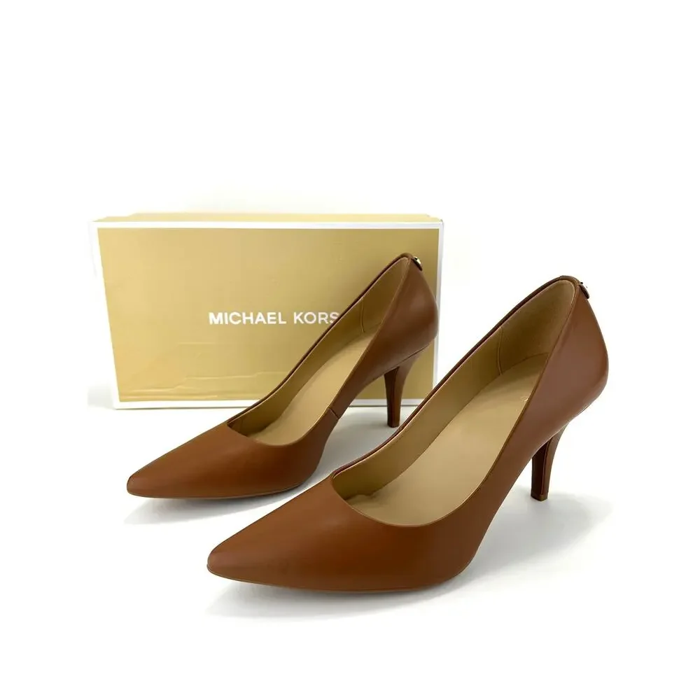 Michael Kors 🍍 michael