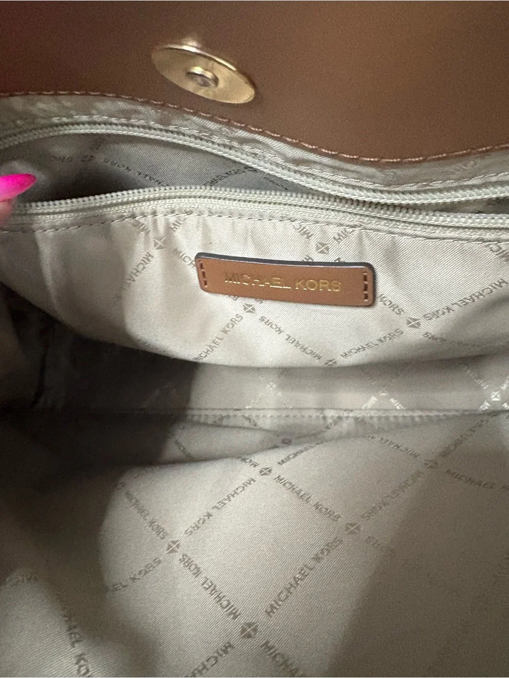 Michael Kors Cream/White Logo Tote with Gold Chain Straps and Matching Wallet