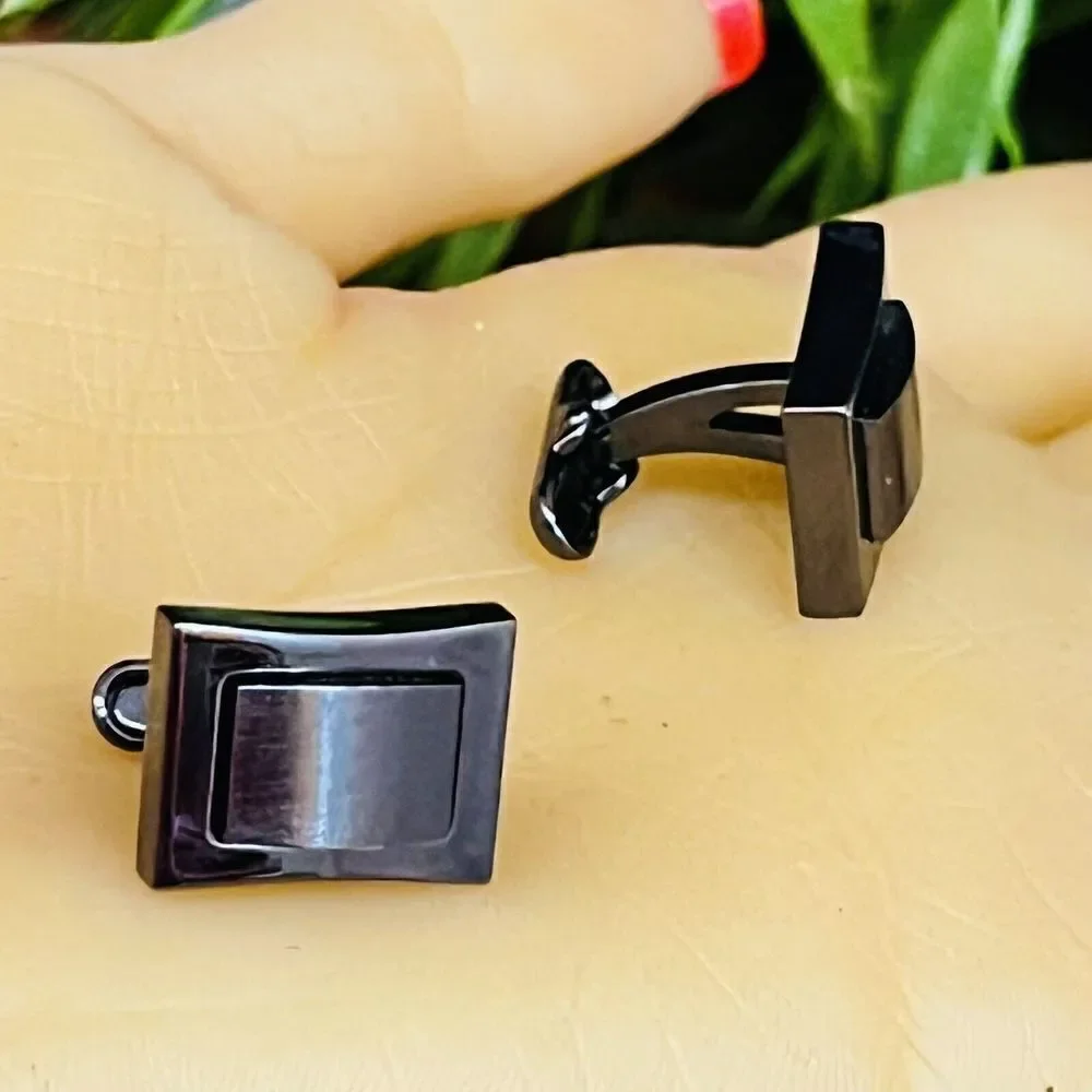 Roundtree & Yorke Cufflinks Gunmetal Black Whale Back Modern Rectangle 1190