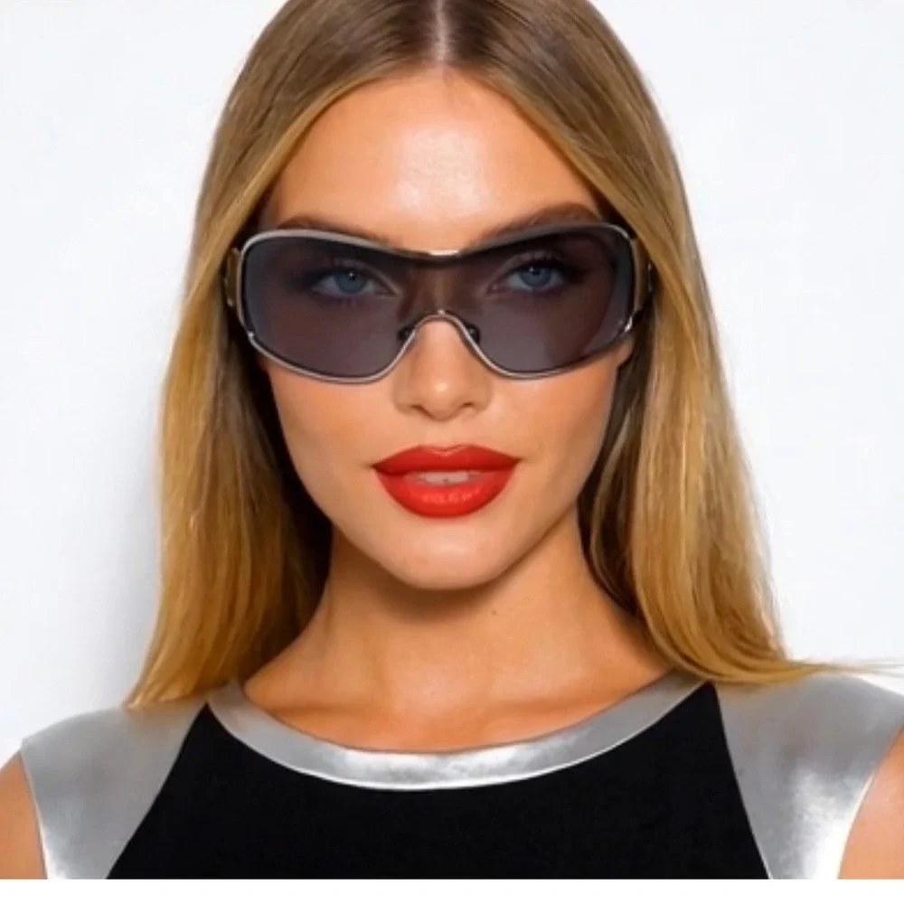 Silver‎ Shield Sunglasses Black Wrap Around UV400 Women Futuristic, Gorpcore New