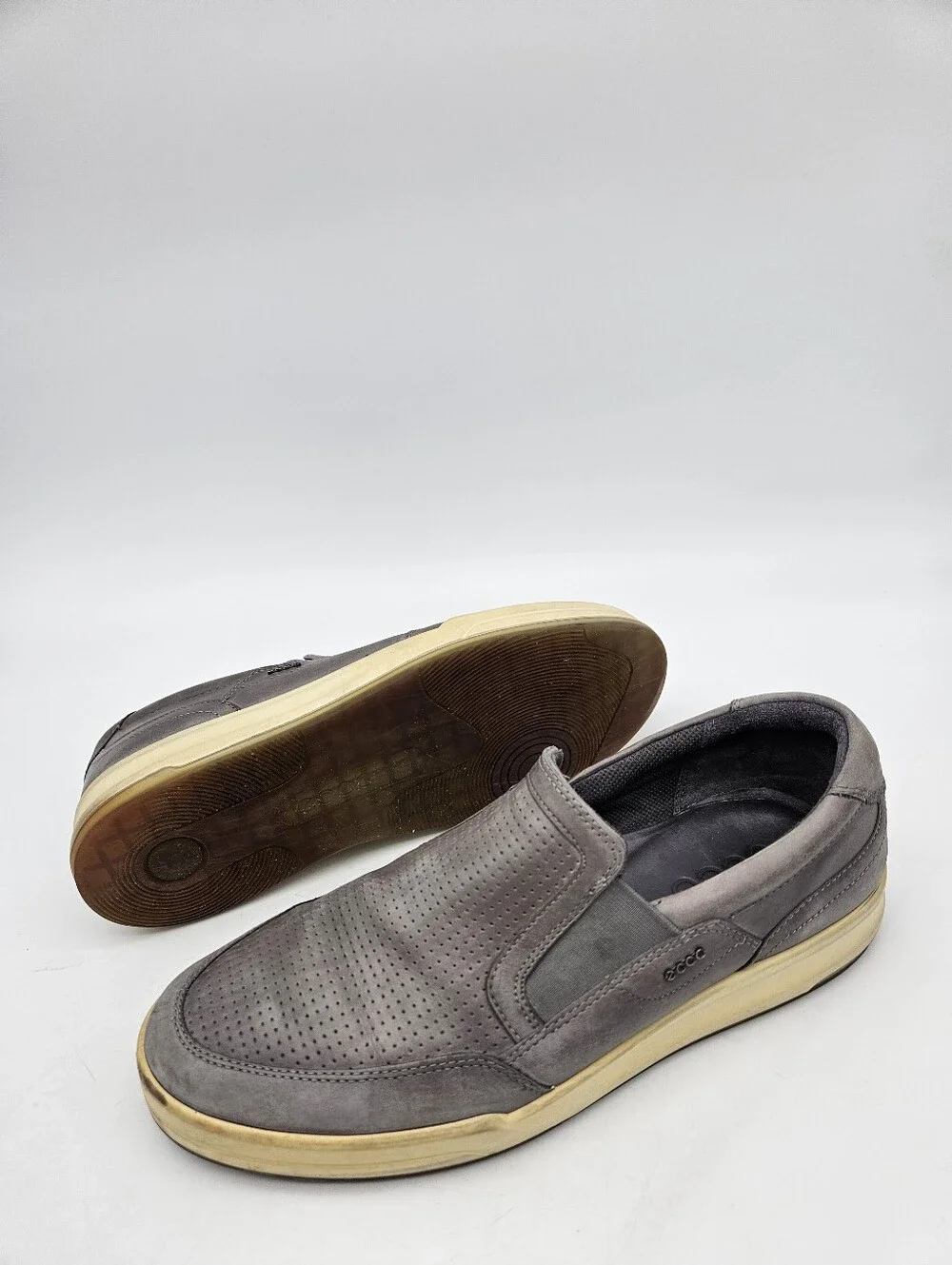 ECCO Collin 2.0 Shoes Men's Size 11 Gray Leather Slip On Casual Loafers