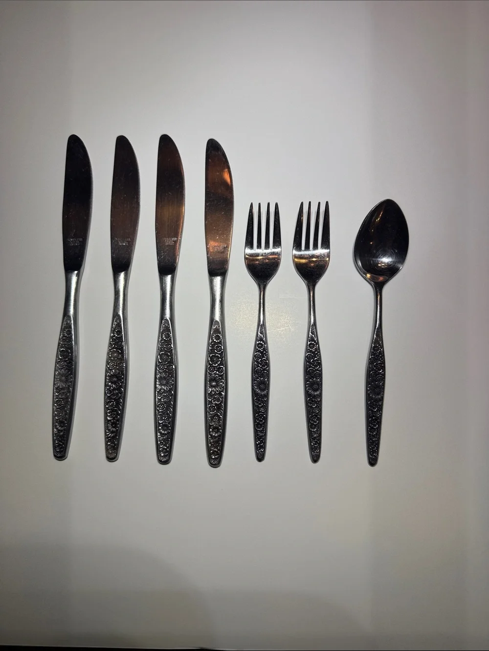 Jardenia Pattern -Japan Stainless Flatware Set - Silver