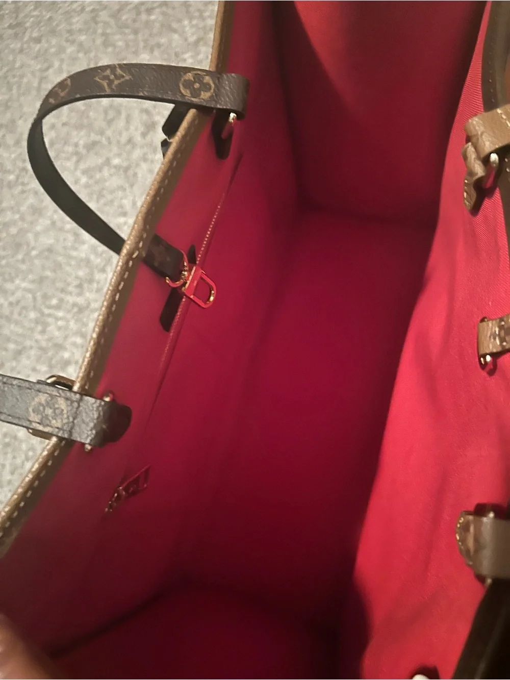 Louis Vuitton Reverse Monogram Large Print OnTheGo tote.Original Monogram straps