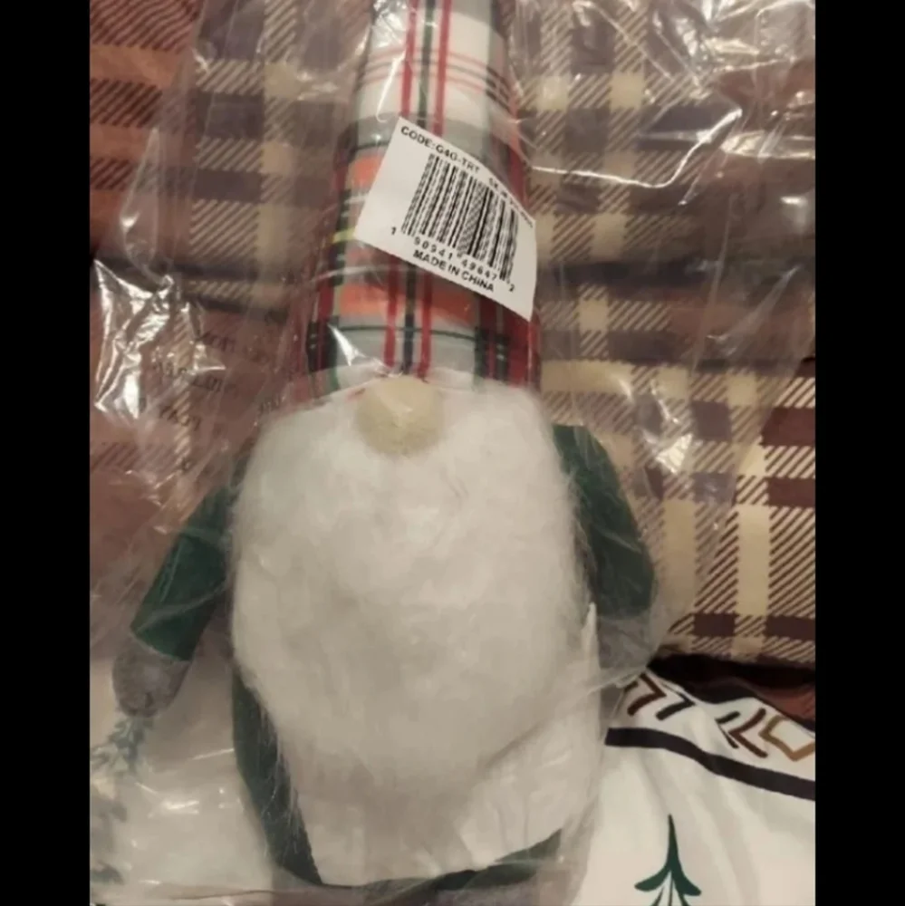 Christmas Gnomes bnwt farmhouse