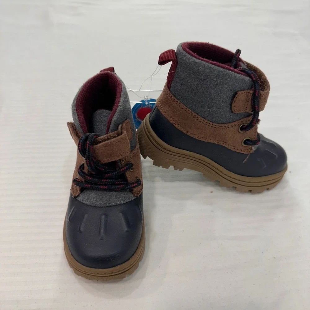 Carter's Wipe Away Tech Duck Boots Toddler Size 5M Blue Brown Grey |‎ Gorpcore