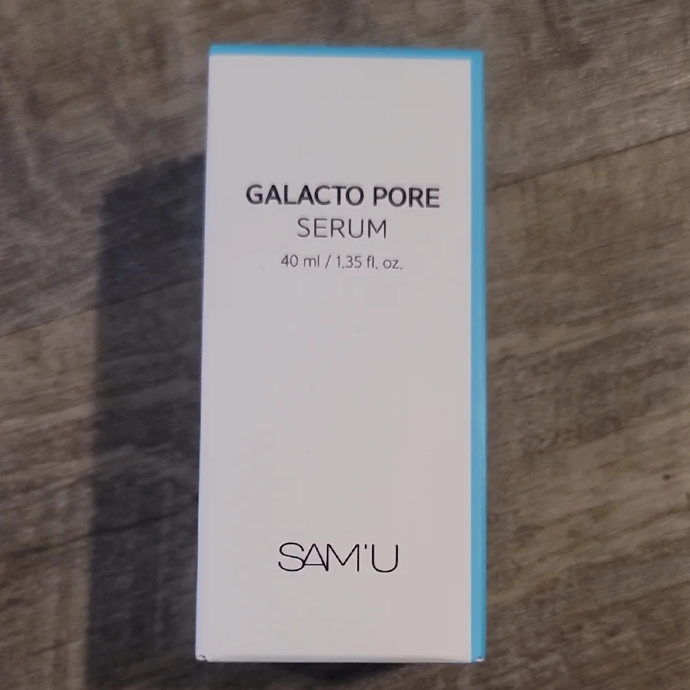 Galacto Pore Serum - White and Blue