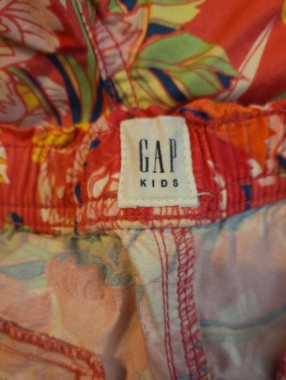 GAP lightweight shorts