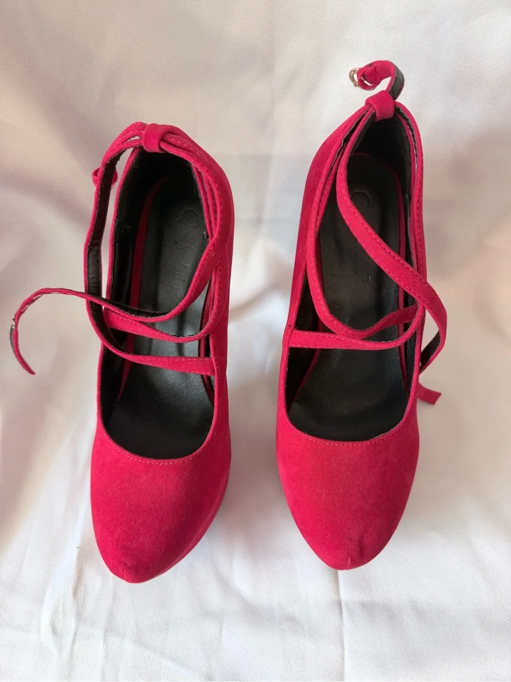 N/A elegant red