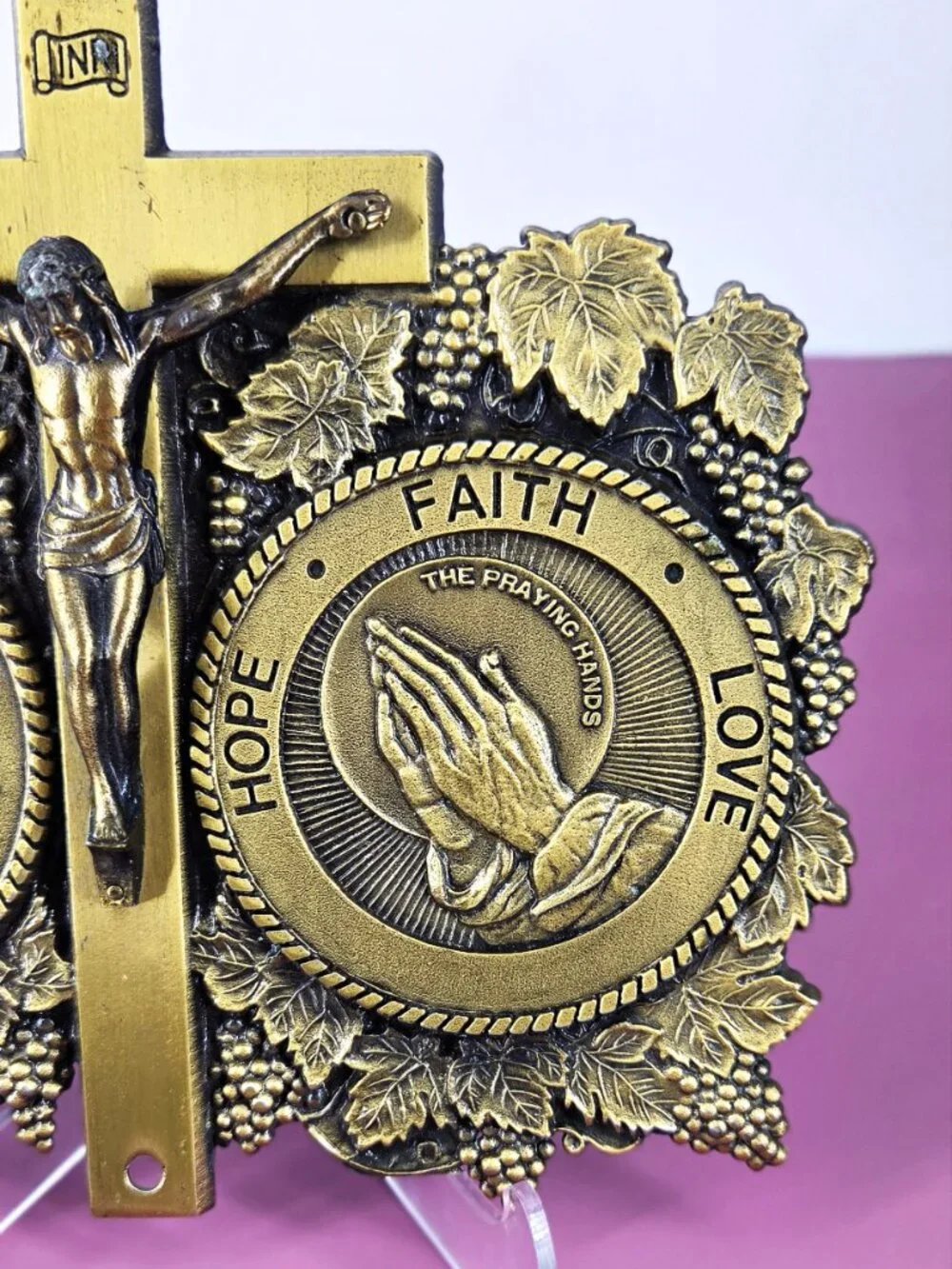 Antique Brass VTG Christian Crucifix Lord's Prayer Praying Hands Wall Plaque 9