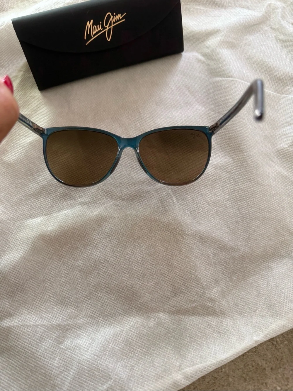 Maui Jim shiny dark