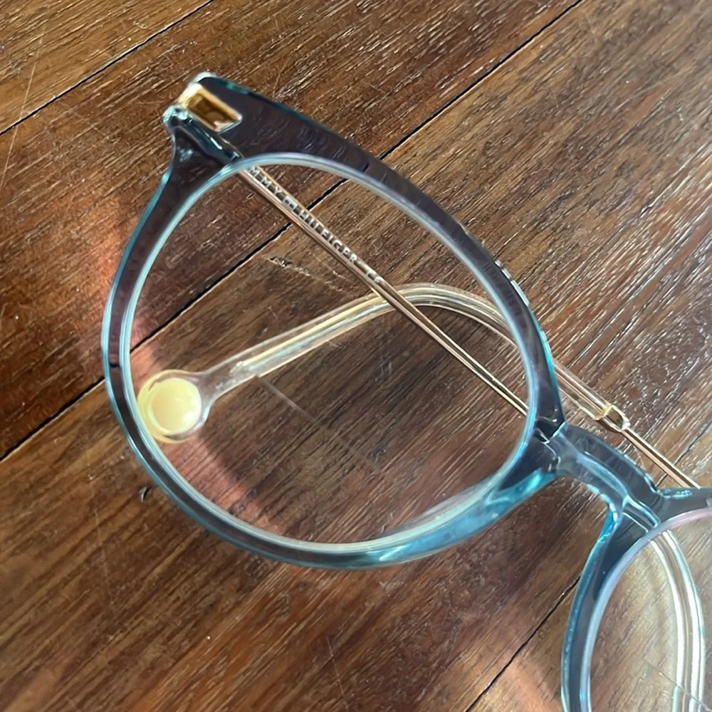 Tommy Hilfiger gold blue good