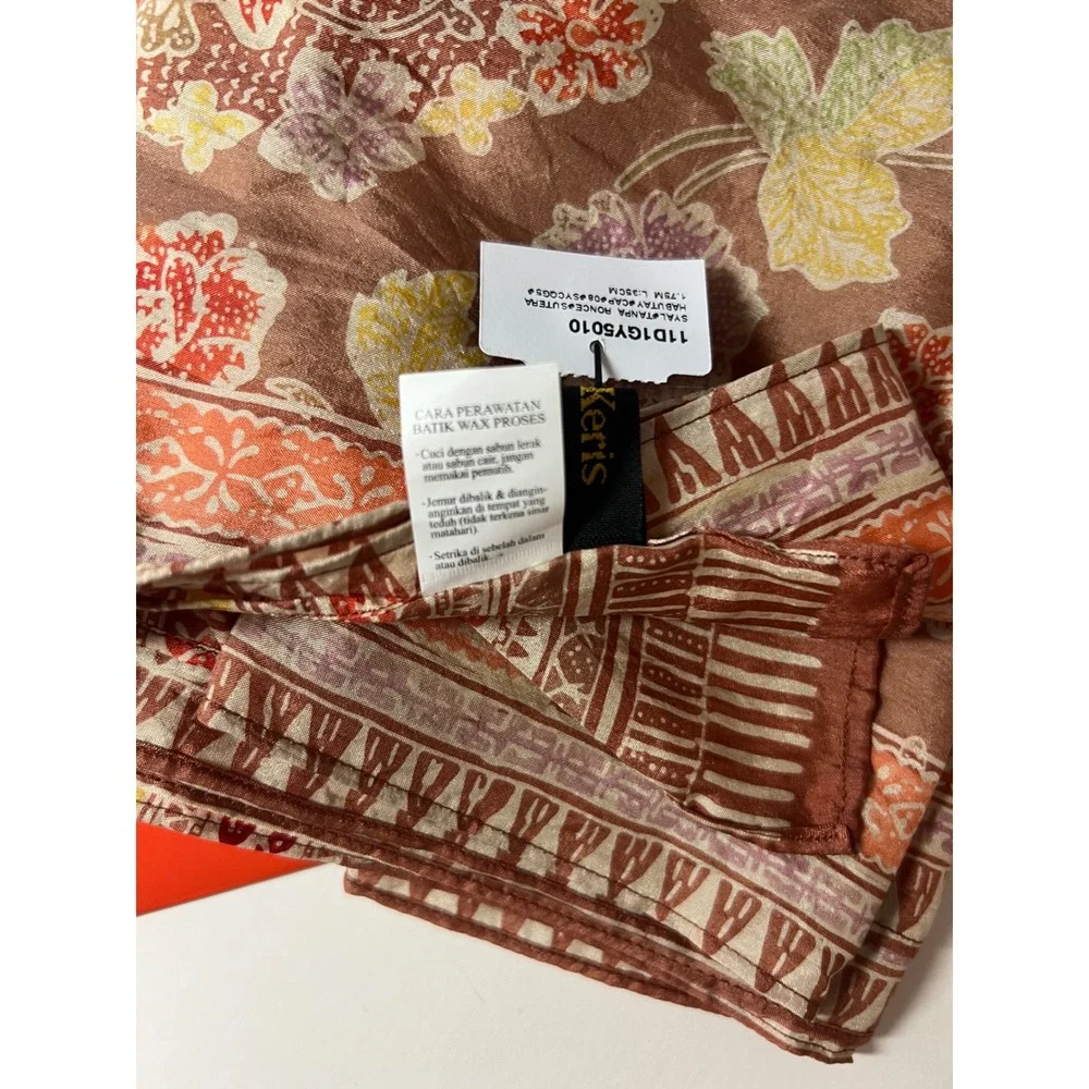 Womens Batik Keris Silk Floral Rectangular Scarf Orange Brown NWT 14 x 66