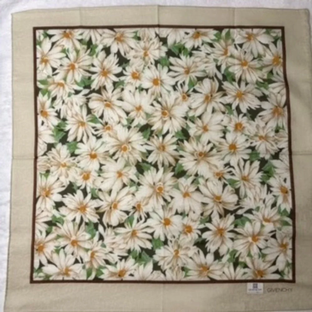 Vtg GIVENCHY Scarf Handkerchief Floral Daisy Cotton Beige 19