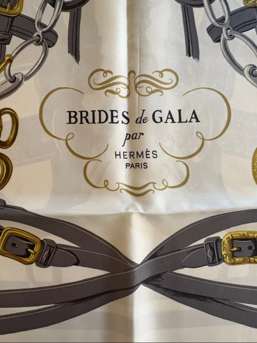 Hermes elegant silk