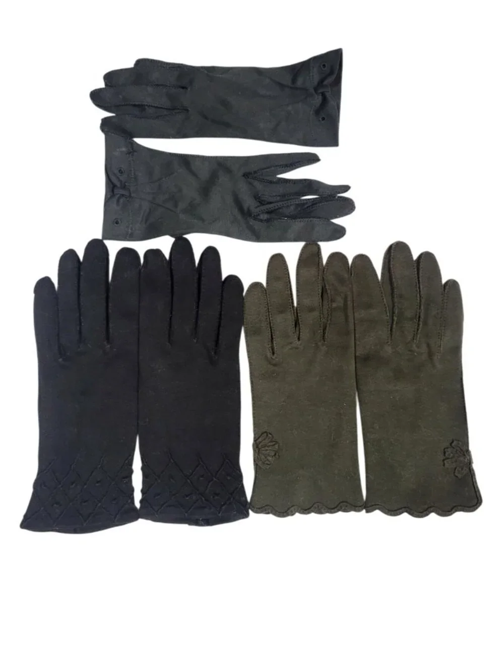 Vintage Lot Of Three Pairs Of Womens Gloves Embroidered & Scalloped Detailing In