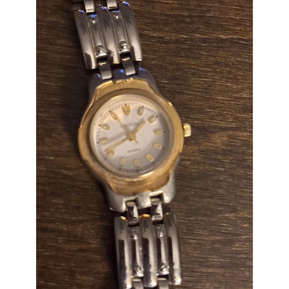 Croton pre owned