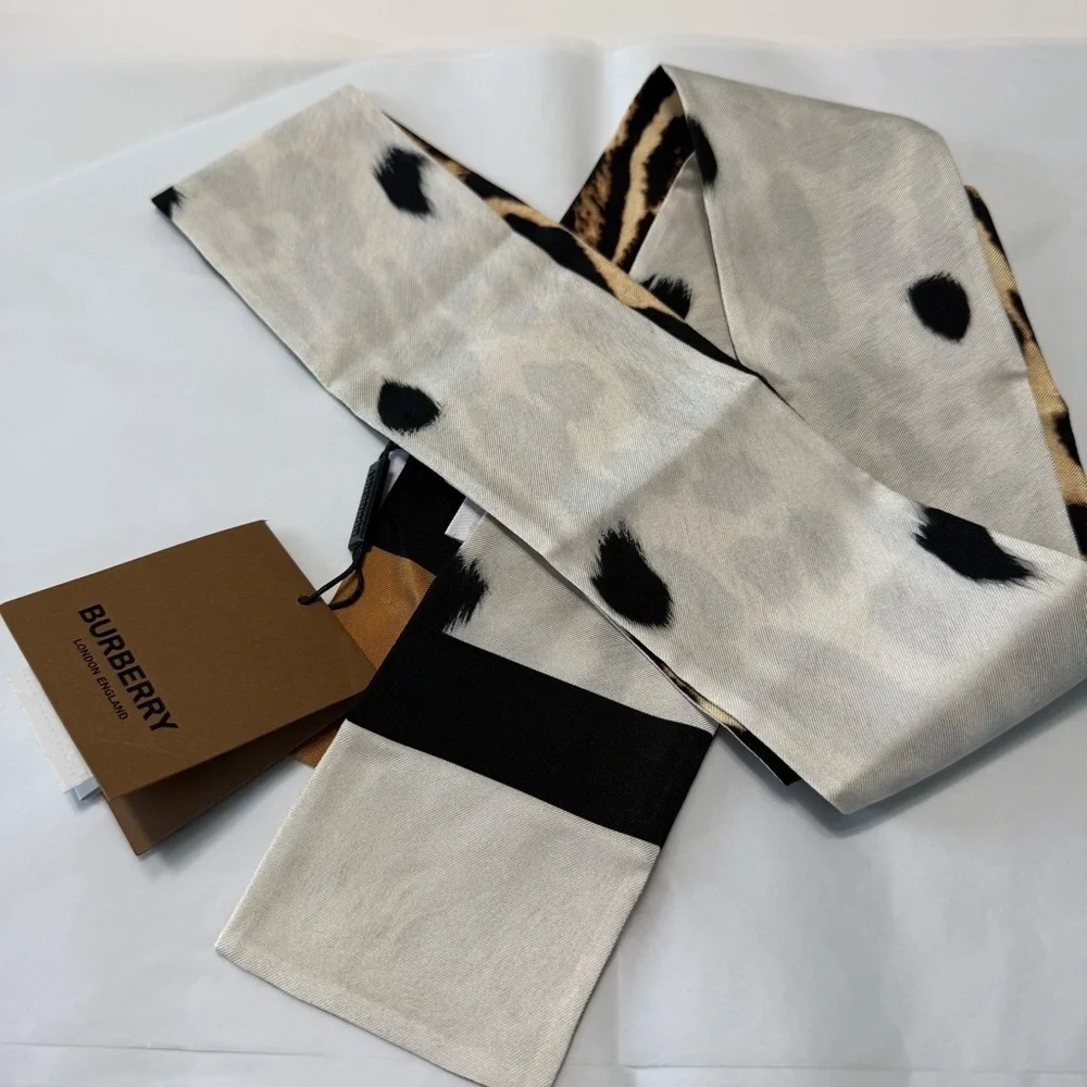NWT Burberry London Reversible Silk Animal Print Long Bandeau Scarf