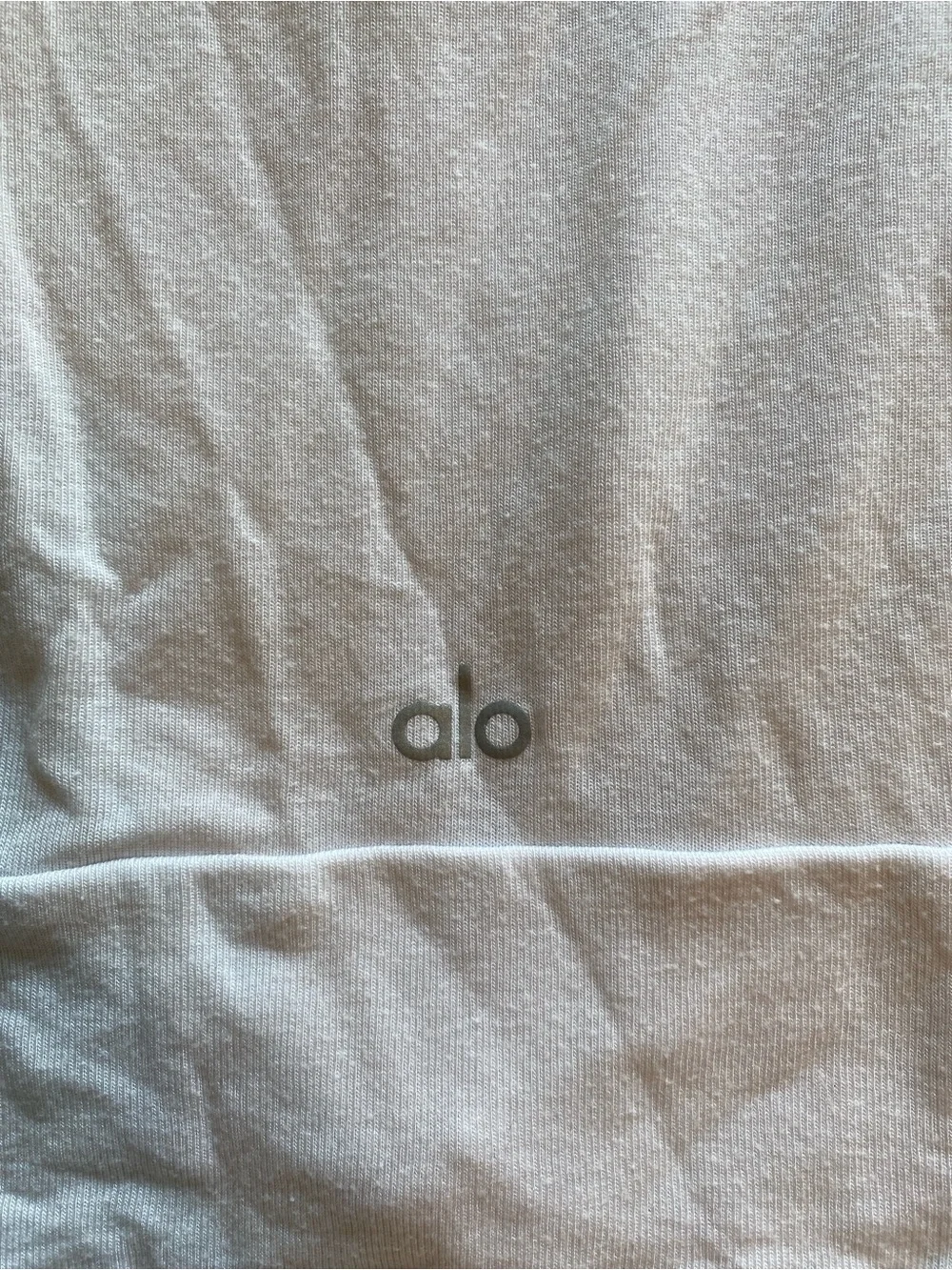 ALO Yoga soft white