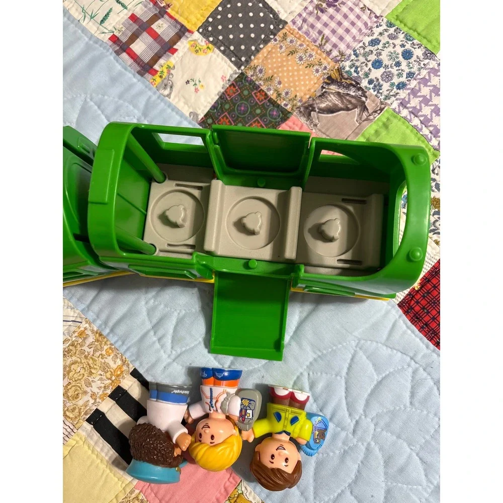 Fisher-Price set motorized pressing