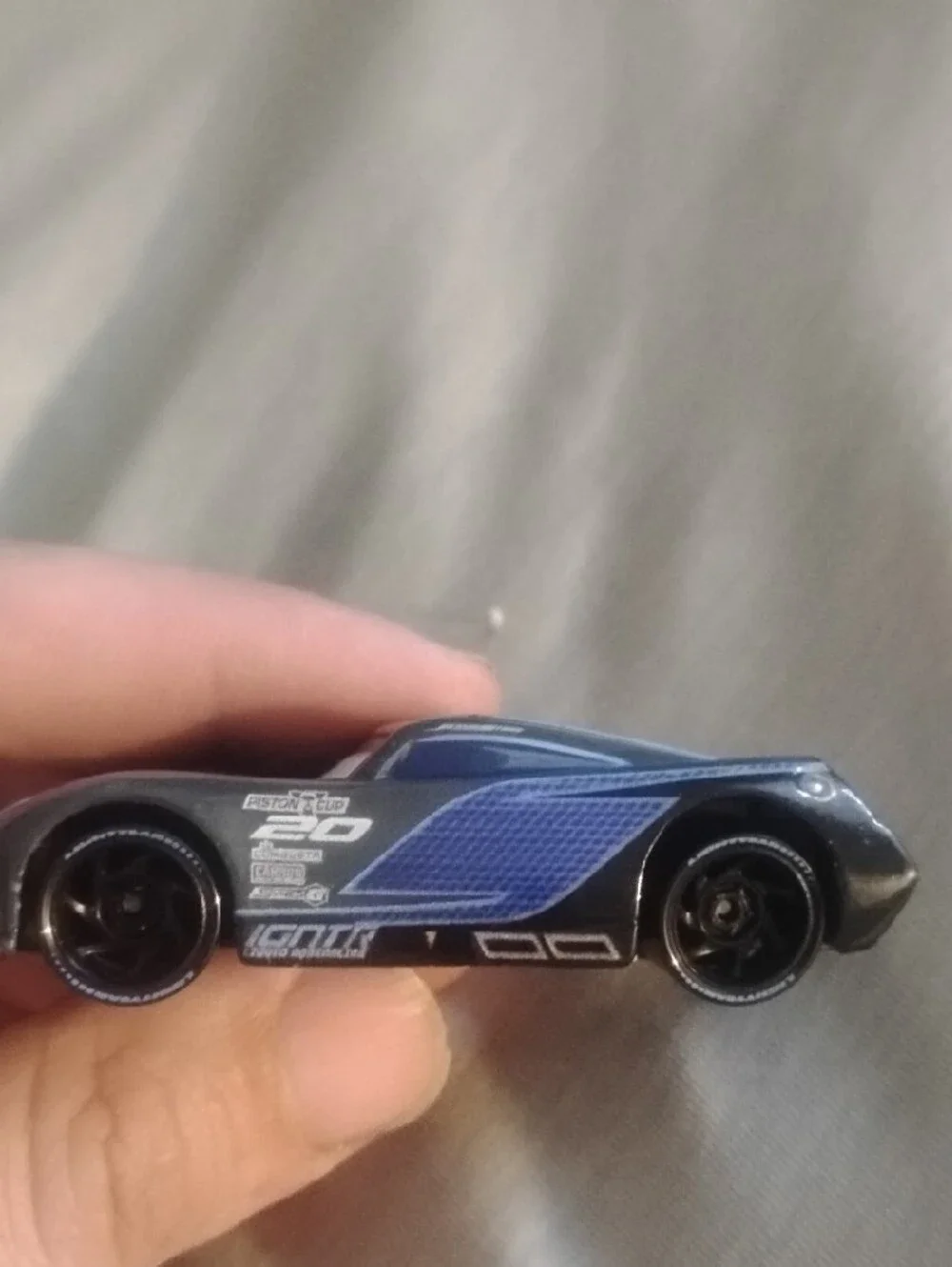Pixar streamlined sporty racing
