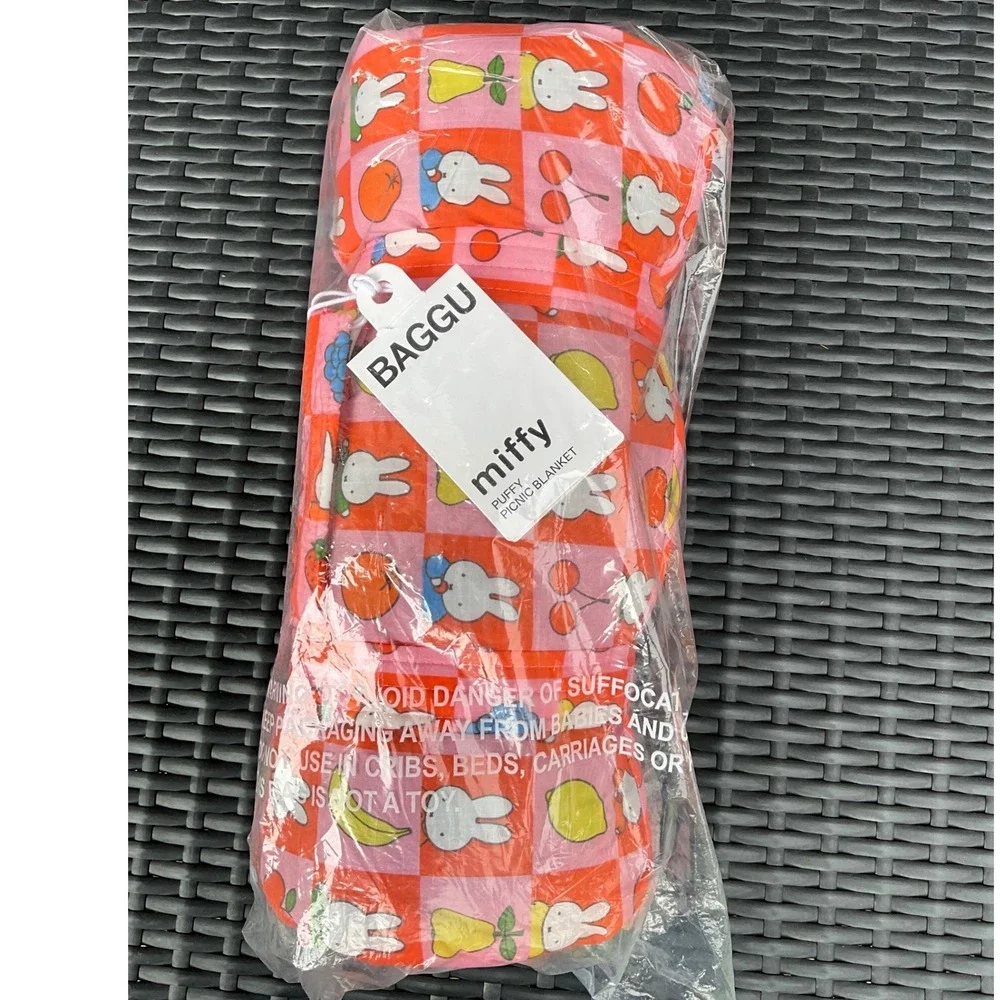 Rate Baggu Miffy Puffy Picnic Blanket Pink Orange Checkered Fruit Print New