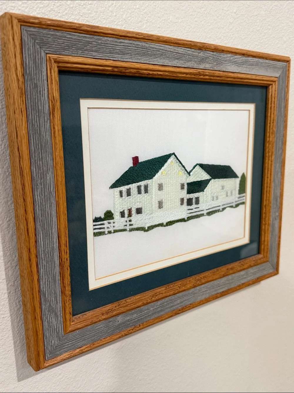 Vtg Needlepoint Embroidered White Farmhouse Crewel Barn wood Frame Wall Hanging