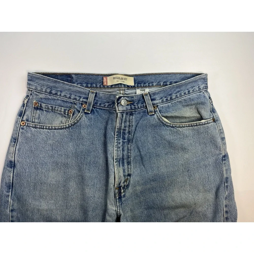 Levis tag says