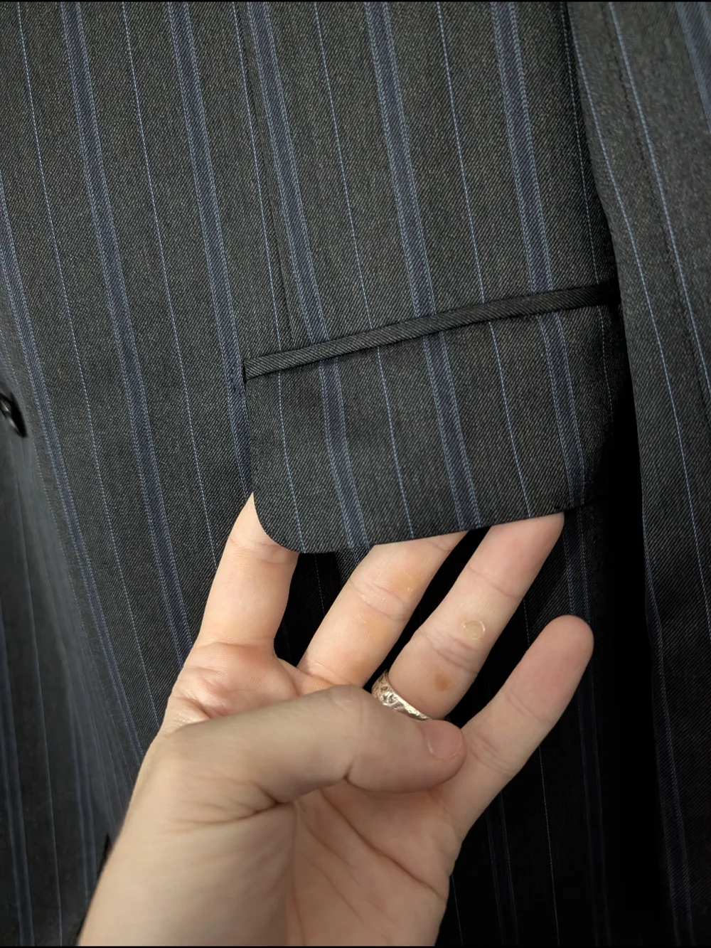 Brioni charcoal blue