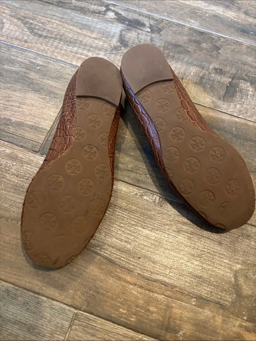 Tory Burch classic tory