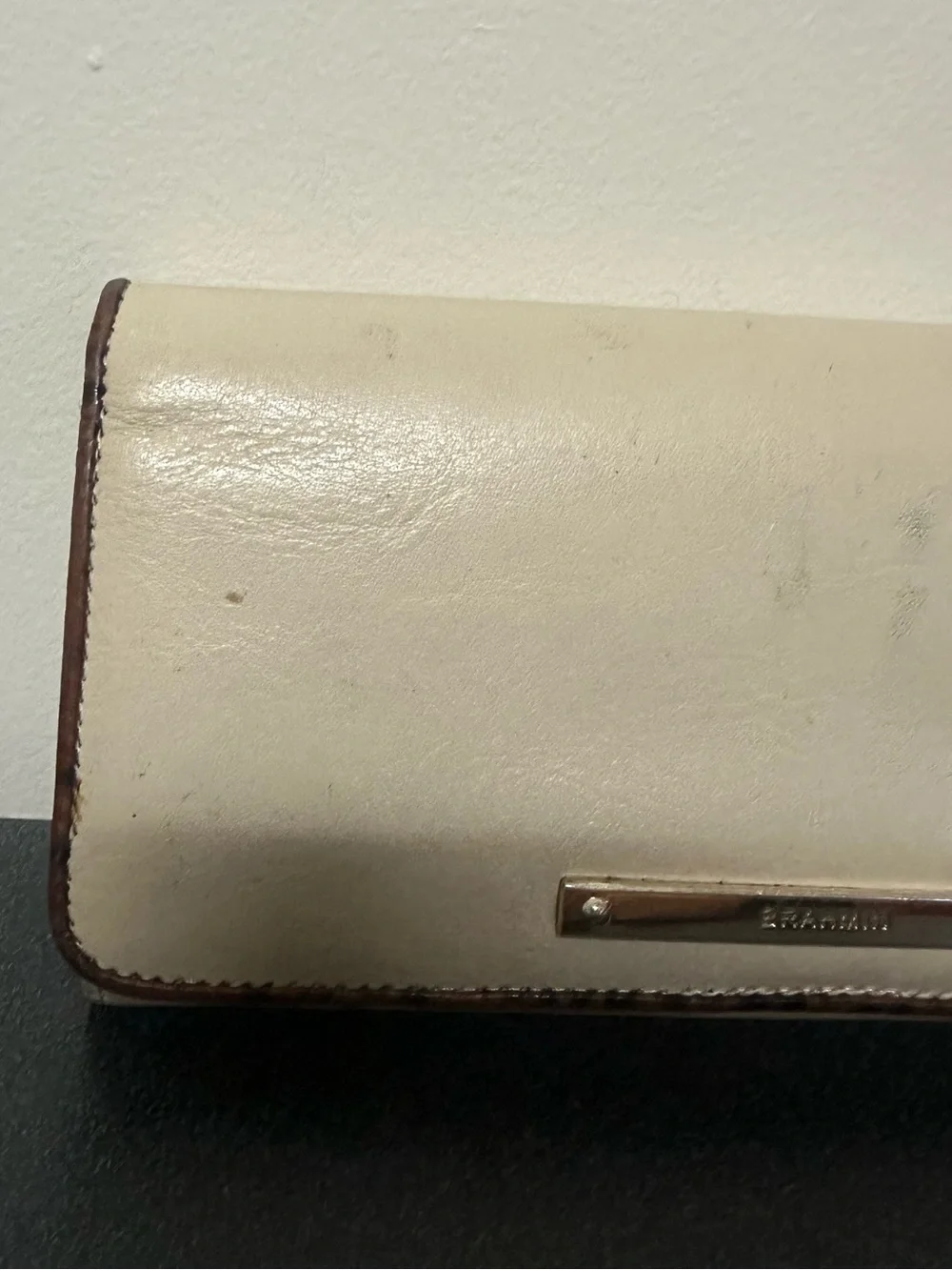 Brahmin pre tuscan pockets