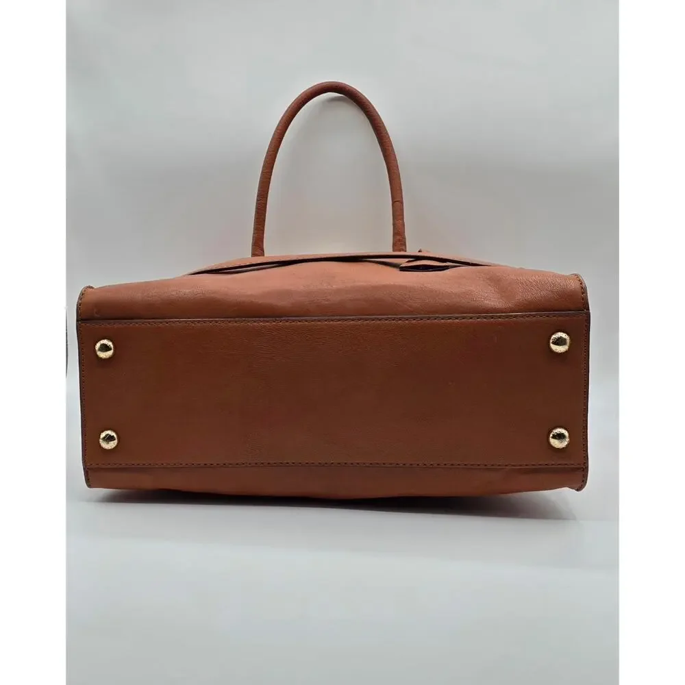 Michael Kors carefully exceptionally