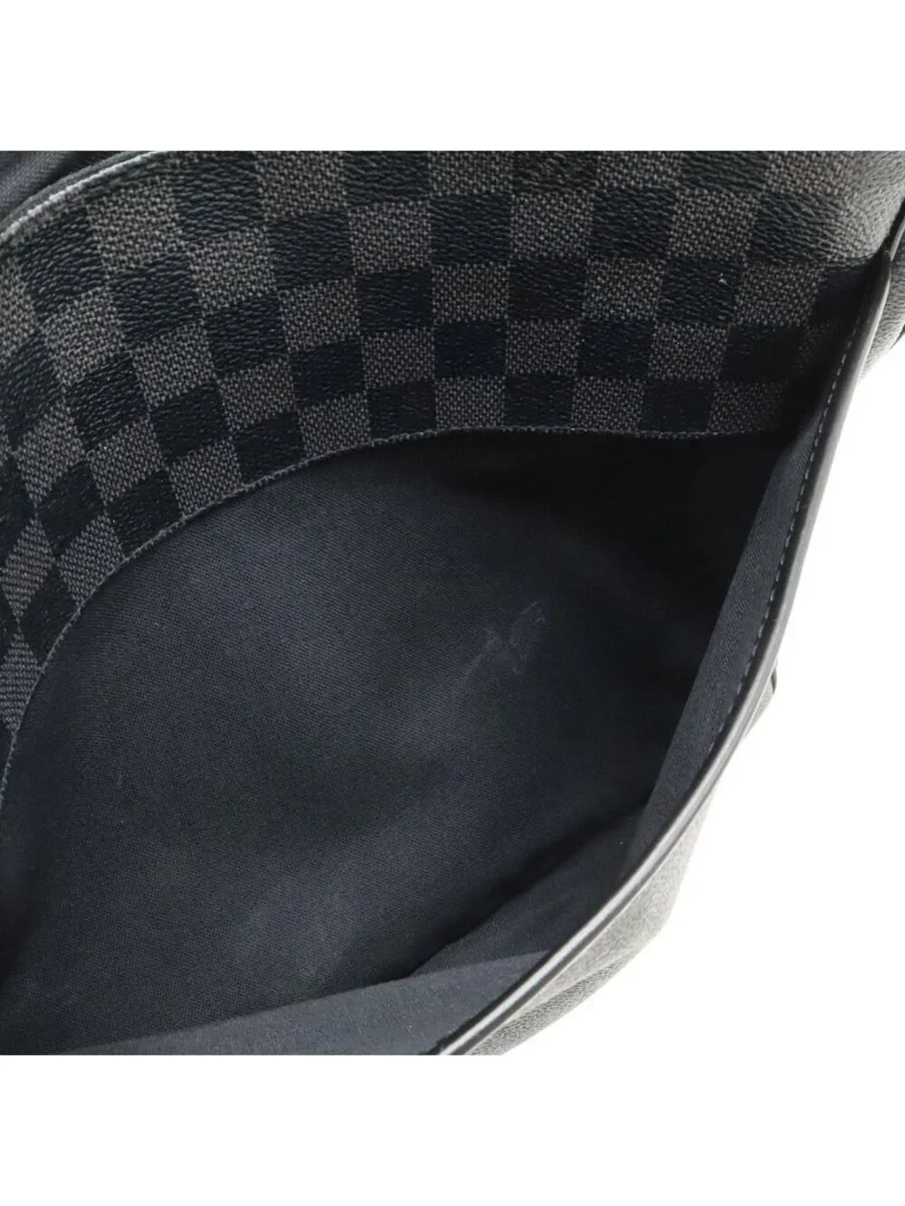 Louis Vuitton ab rank