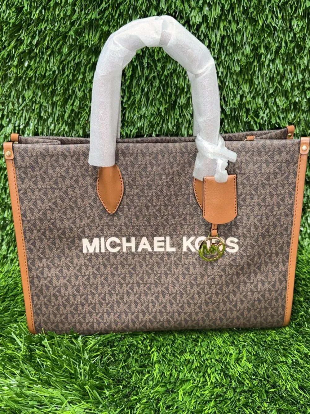 MICHAEL KORS WOMAN HAND BAG PURSE