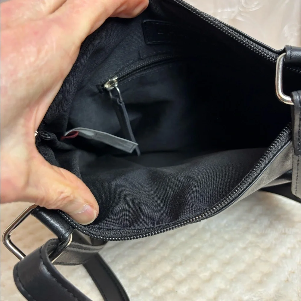 Champs organizer bag