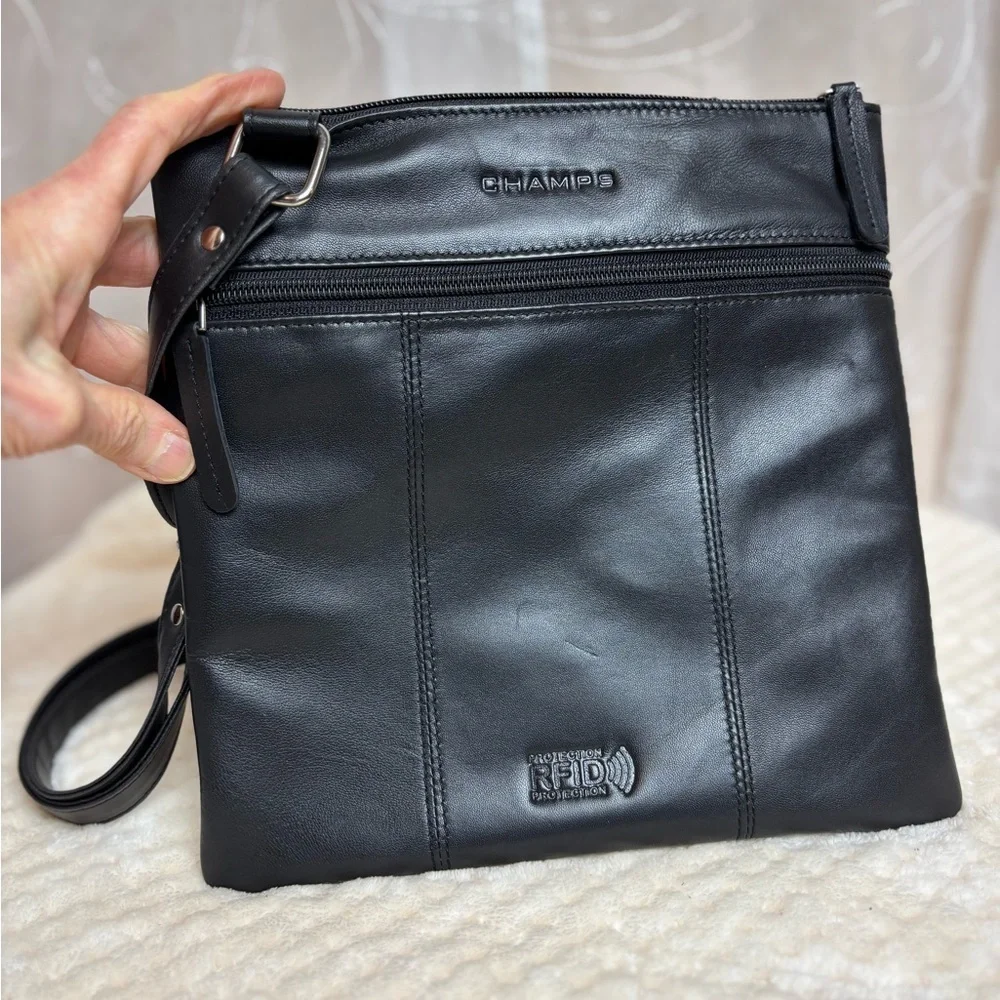 Champs organizer bag