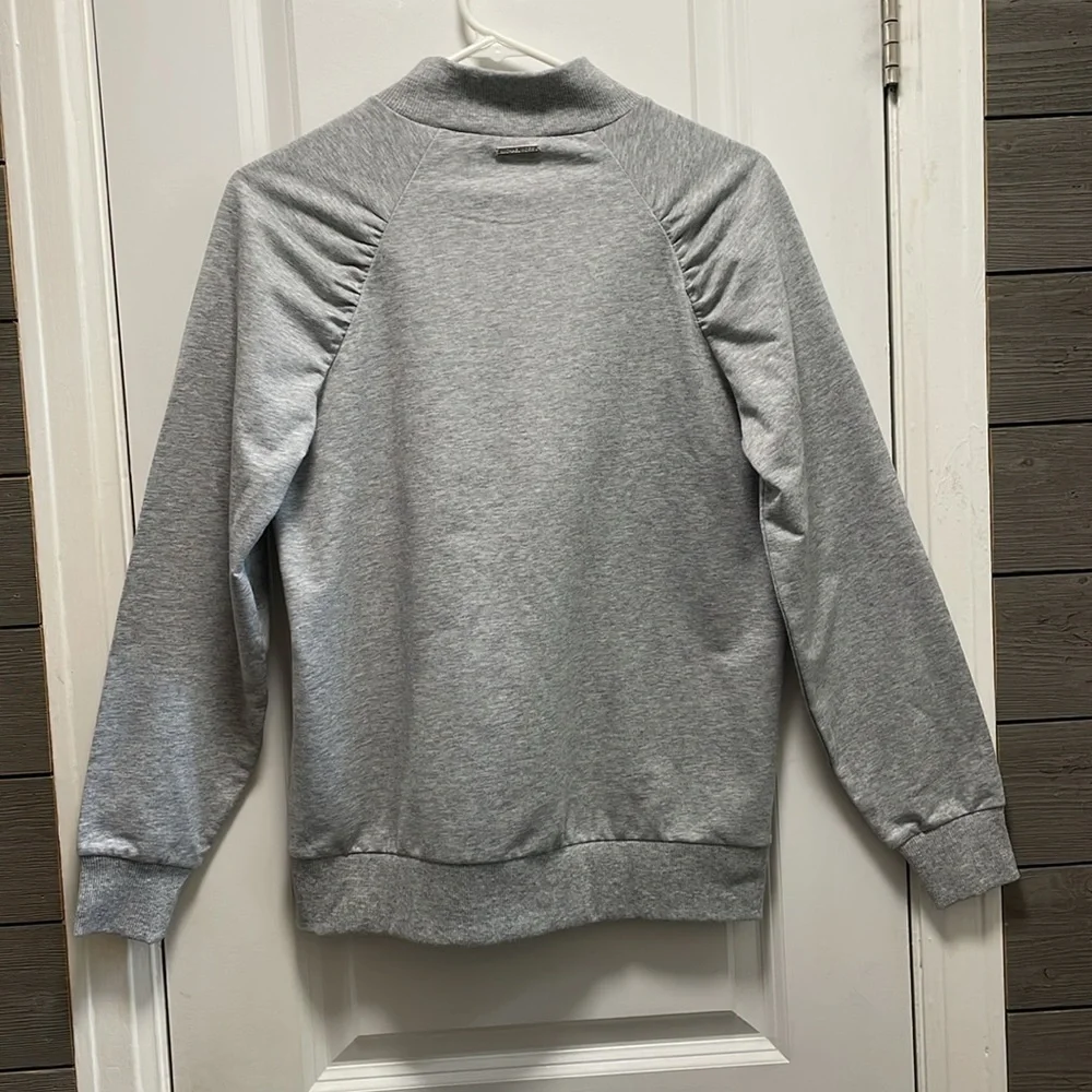 Michael Kors longsleeve mock