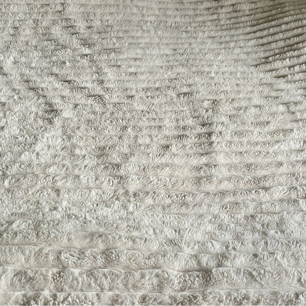 Frye king comforter