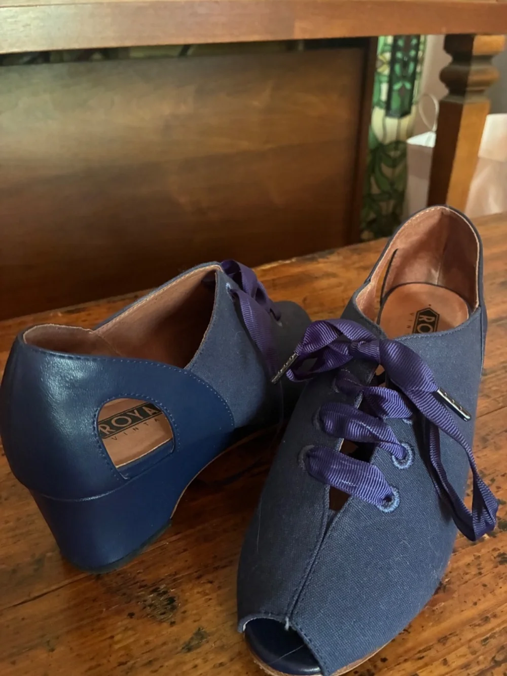 Royal Vintage/American Duchess wedge 6