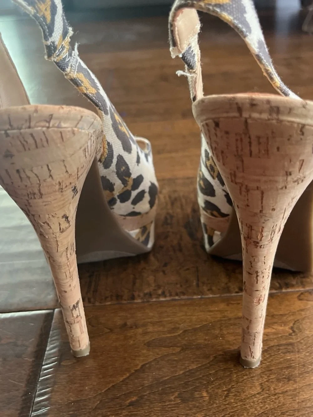 Guess leopard cheetah