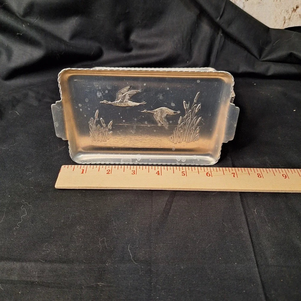 Vintage Aluminum Duck Mallard Flying Marsh Tip Trays Set of 20 Scalloped‎ Edge