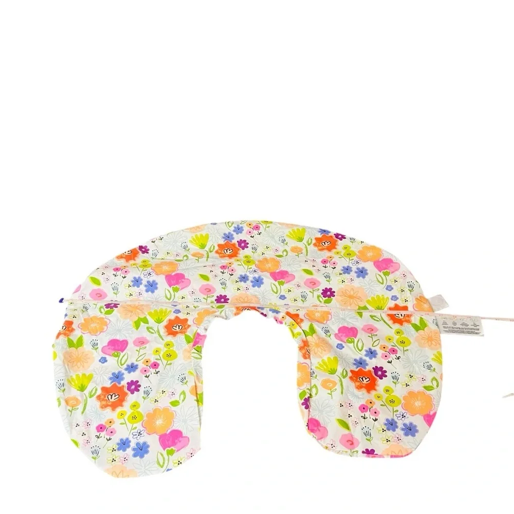 Boppy bright floral