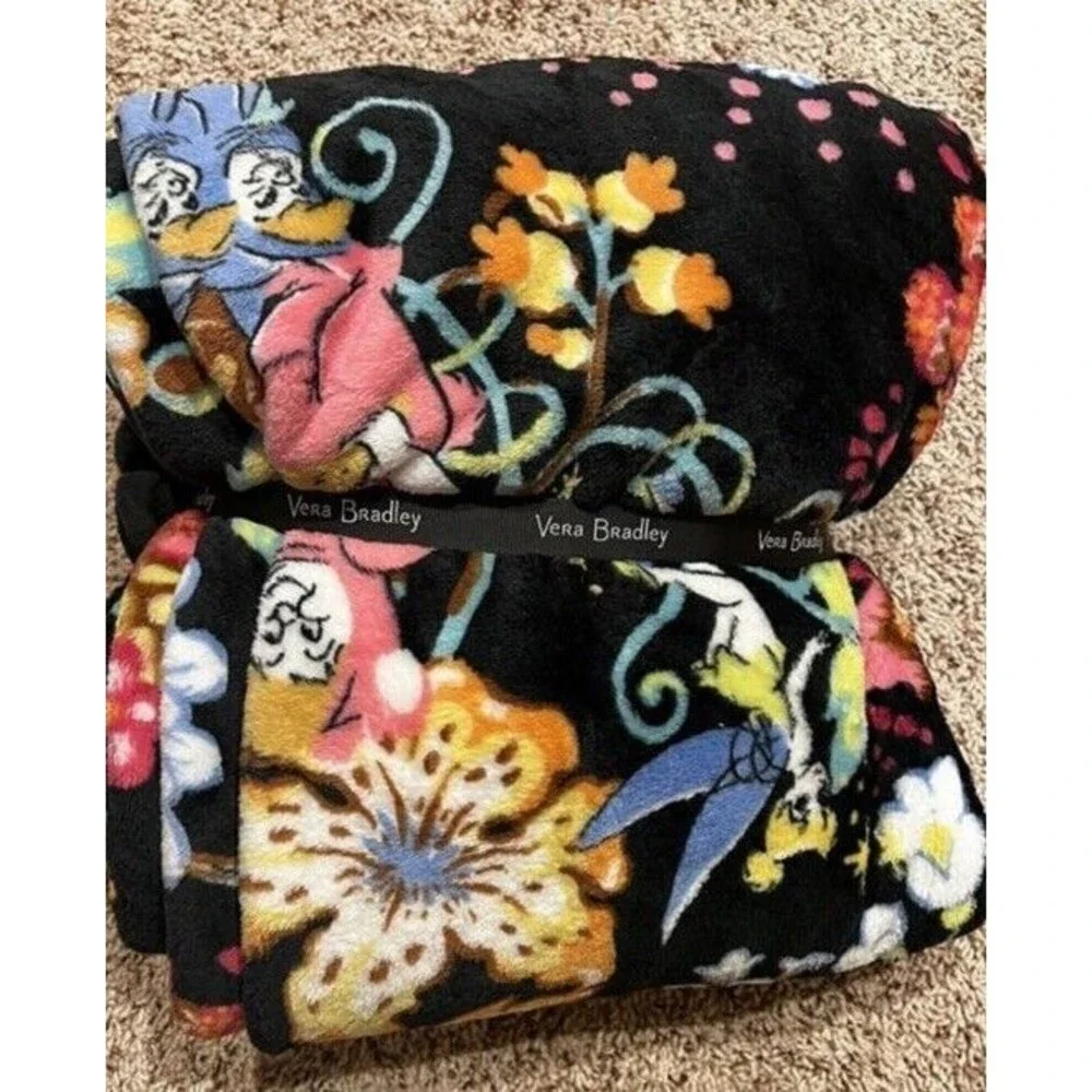 Vera Bradley Disney 100 Classics On The Green Plush Blanket Throw Sealed NWT